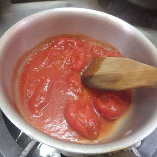 簡単トマトソース(トマトホール缶ver)